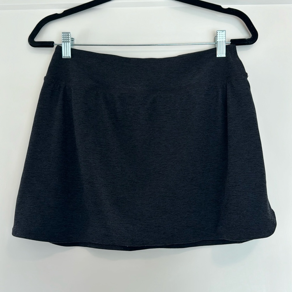 Beyond Yoga spacedye lined movement skirt